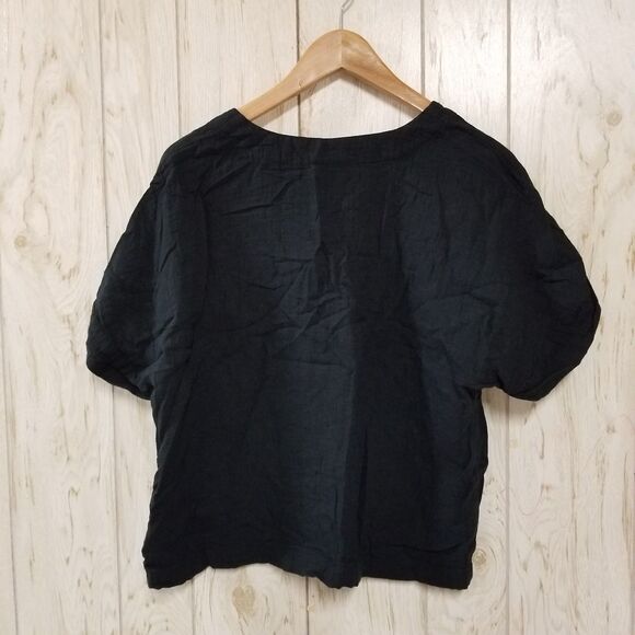 Universal Thread Black Short Sleeve Blouse - Picture 1 of 4